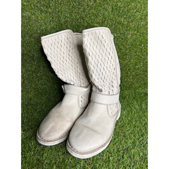 Ugg Shani‎ Perforated Leather Mid-Calf Slip On Boots 5.5 - Picture 12 of 13